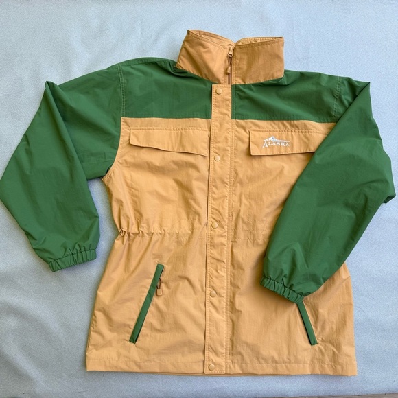 CruiseWear & Company Men's Rain Jacket Windbreaker Yellow Green Hooded Alaska L - Picture 1 of 7